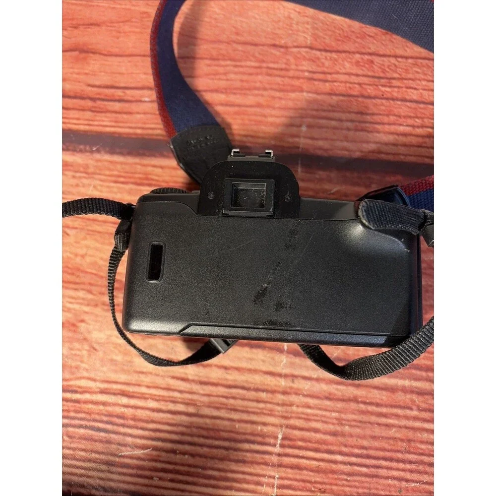 Canon EOS Rebel XS DSLR DS126191 Black Camera Body - Parts / Repair - As/Is